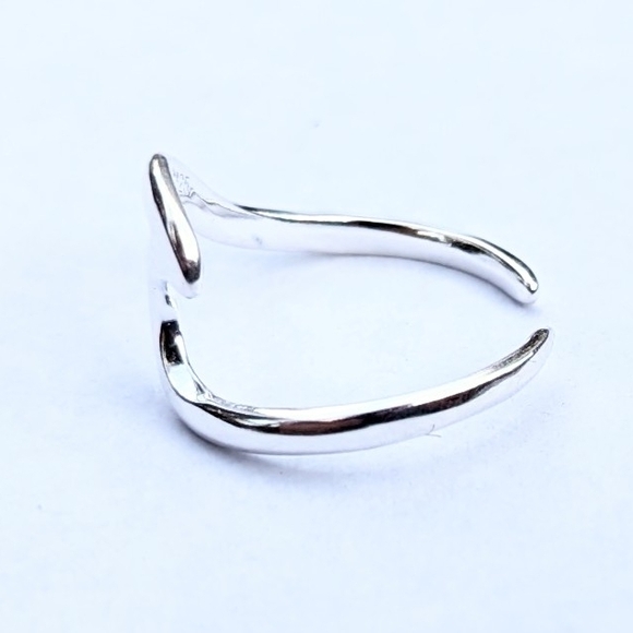 Hawaiian Style .925 sterling silver Toe or Midi Ring - Picture 3 of 3